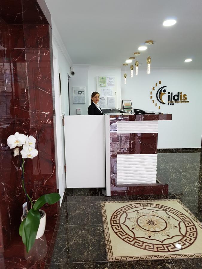 Hotel Ildis Iasi Extérieur photo